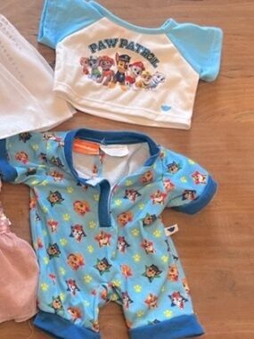 Build A Bear Nickelodeon Paw Patrol Light Blue Stars & Paws One-Piece & Tee